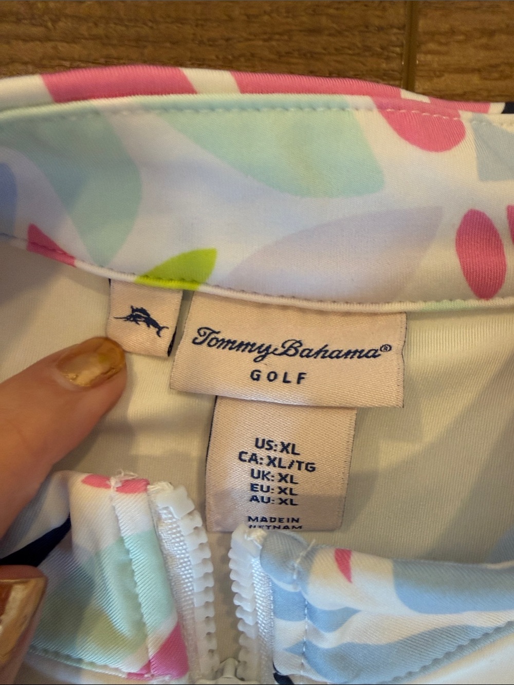 Tommy Bahama White Half-Zip Golf Dress with Floral Collar & Pockets XL - Picture 3 of 10